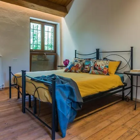 Malu * Мольяно